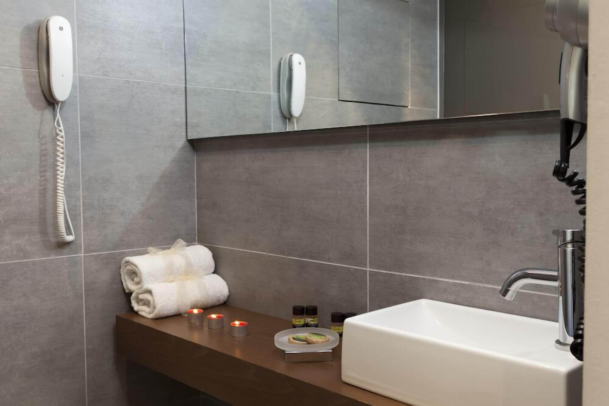 Oktober Downtown Boutique Hotel Rhodes City Eksteriør billede