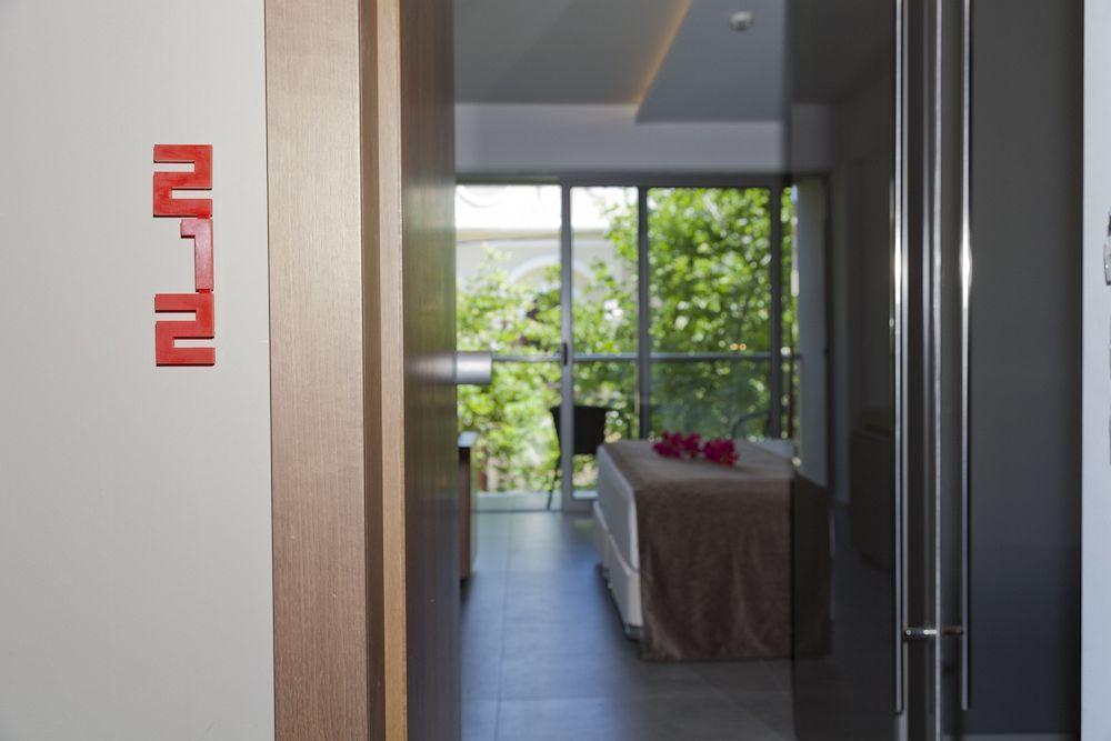 Oktober Downtown Boutique Hotel Rhodes City Eksteriør billede