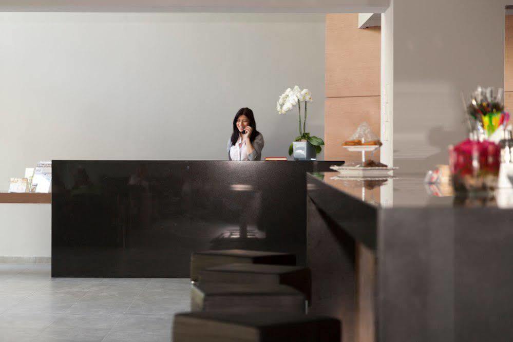 Oktober Downtown Boutique Hotel Rhodes City Eksteriør billede