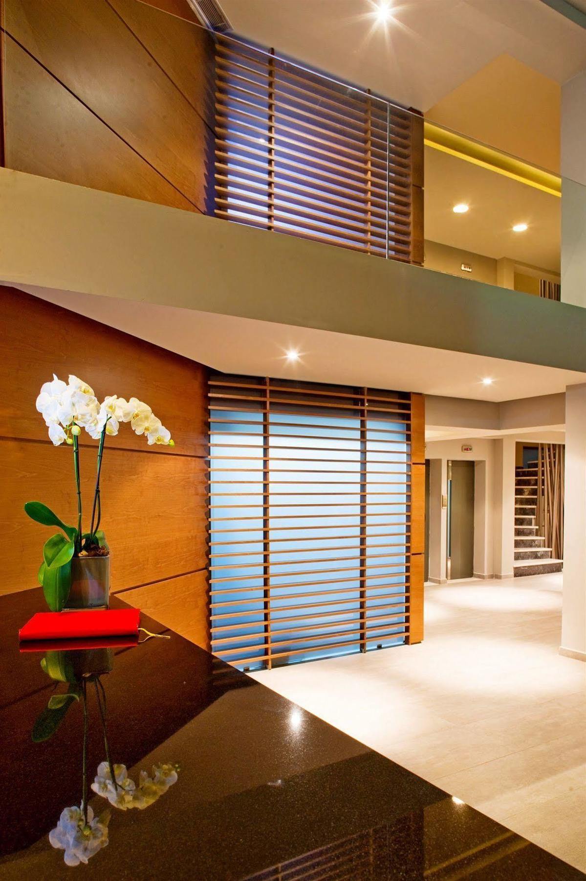 Oktober Downtown Boutique Hotel Rhodes City Eksteriør billede