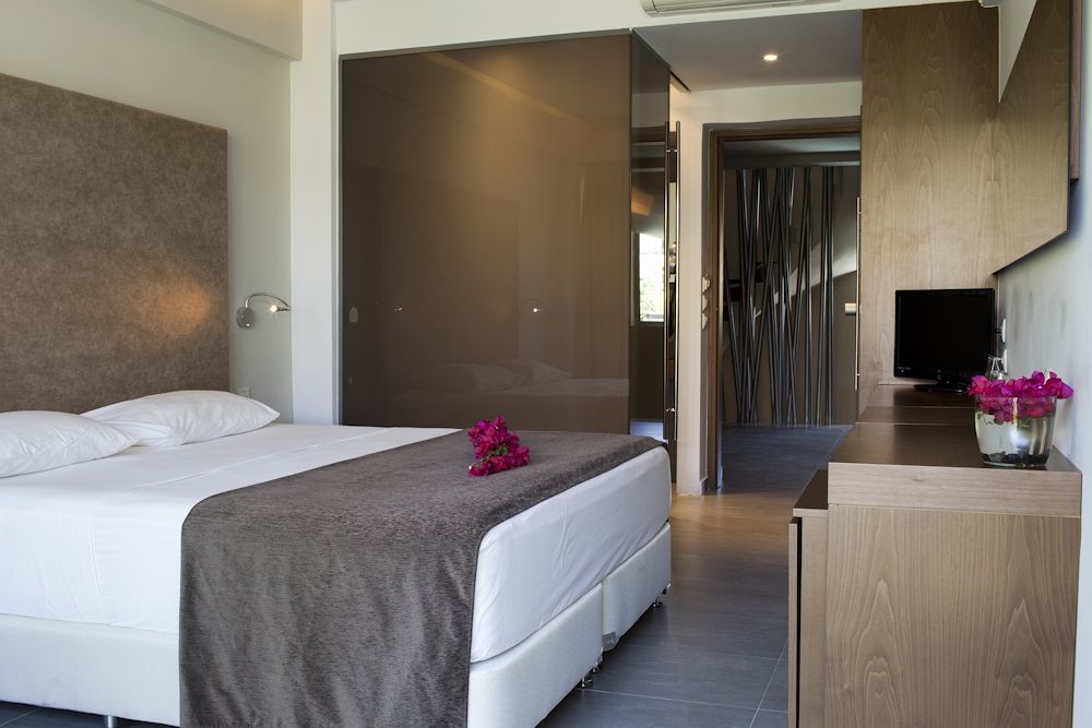 Oktober Downtown Boutique Hotel Rhodes City Eksteriør billede